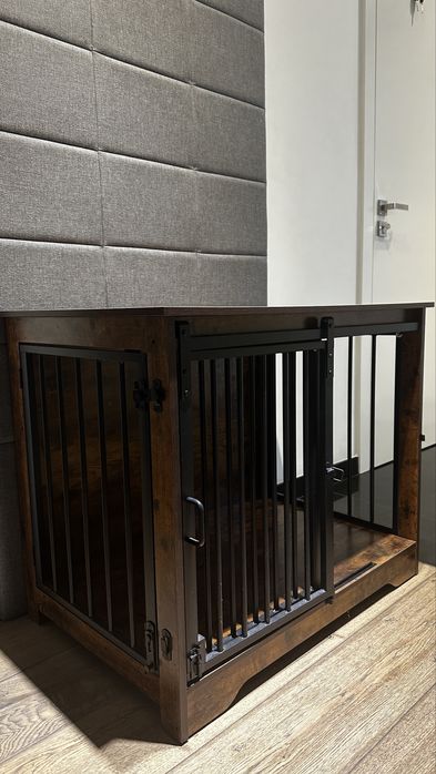 Drewniana klatka dla psa + legowisko ortopedyczne + akcesoria