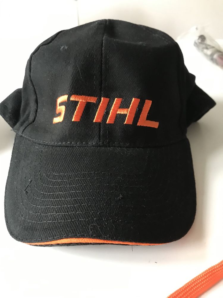 Nowa czapka STIHL