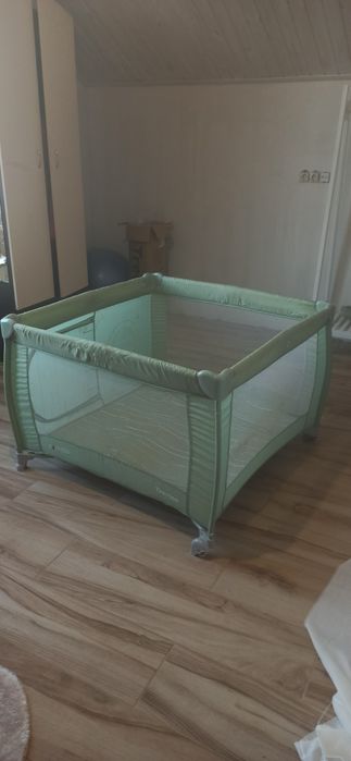 Манеж дитячий із дахом Carrello Treviso ідеальний стан