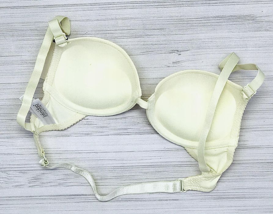 75a biustonosz max push-up odpinany tył intimidao gładki powiększa