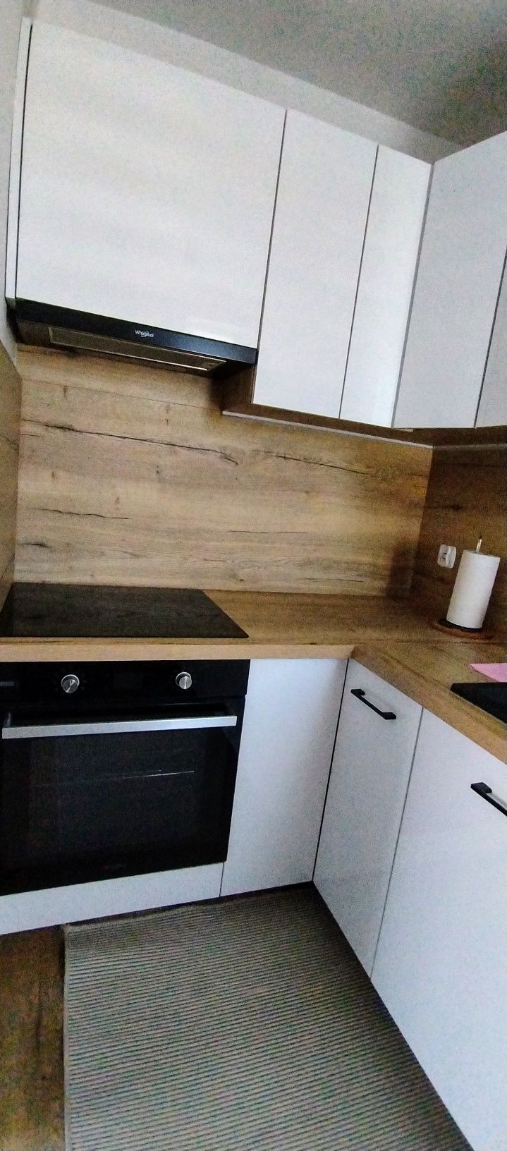 Studio dwupokojowe z aneksem kuchennym.  Wolne   od 25.08 i od 30.08.