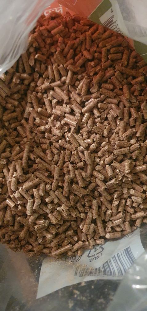 Pellet granulita litewski certyfikowany A1 din enplus cena za 1 tone