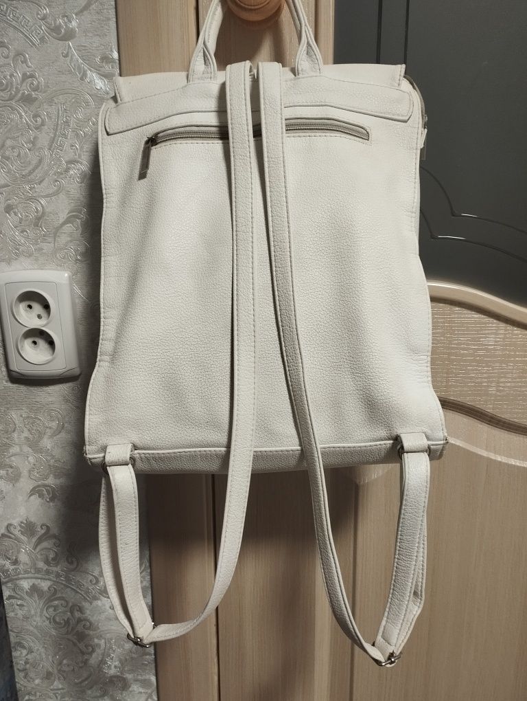 Рюкзак-сумочка элегантная