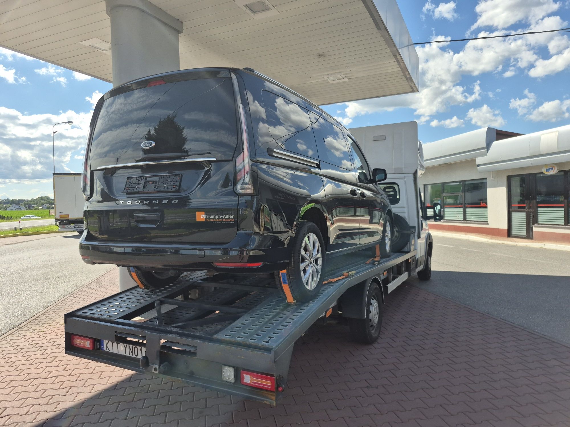 Pomoc Drogowa Podhale LAWETA Transport Samochodów