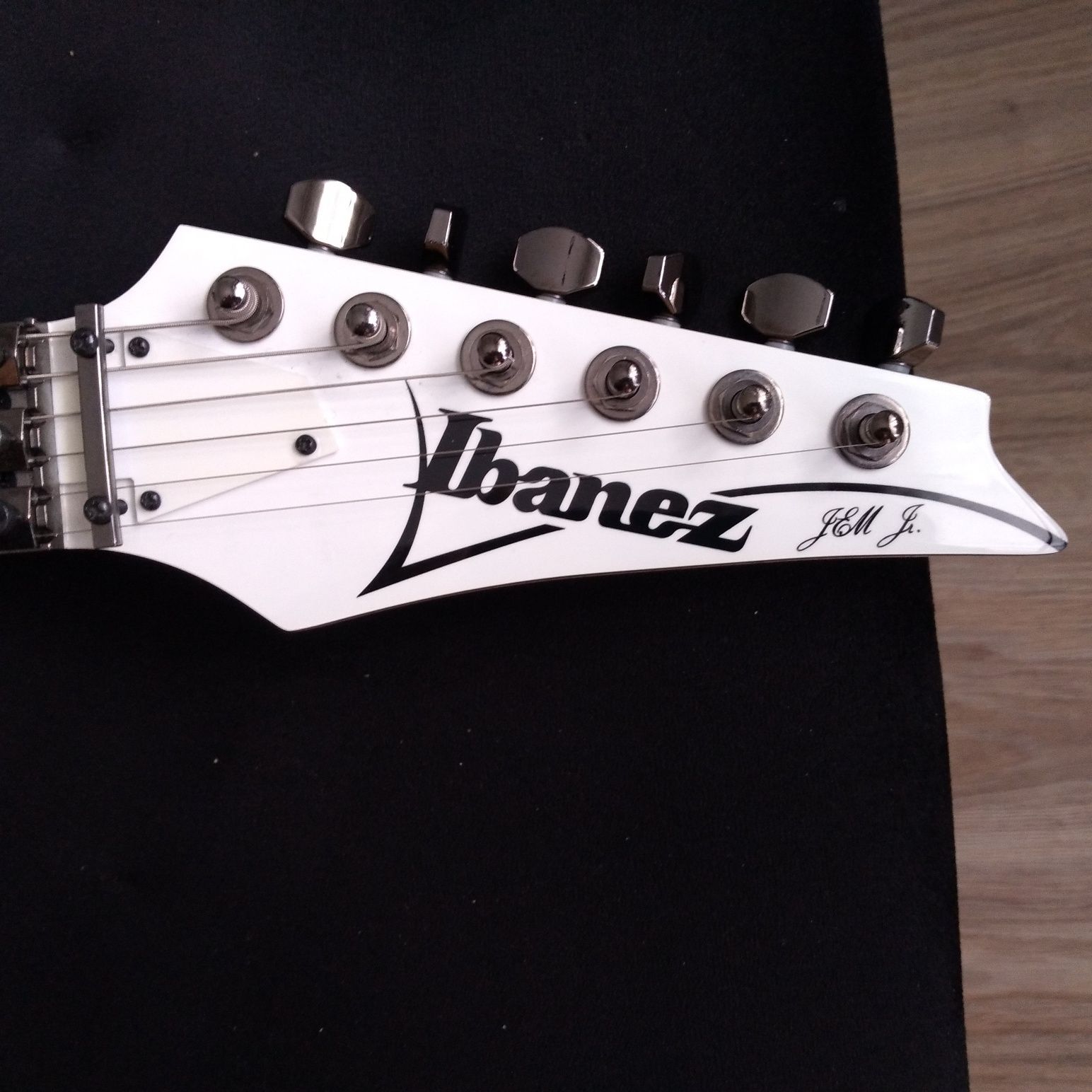 Ibanez Jem JR super stan plus gratis