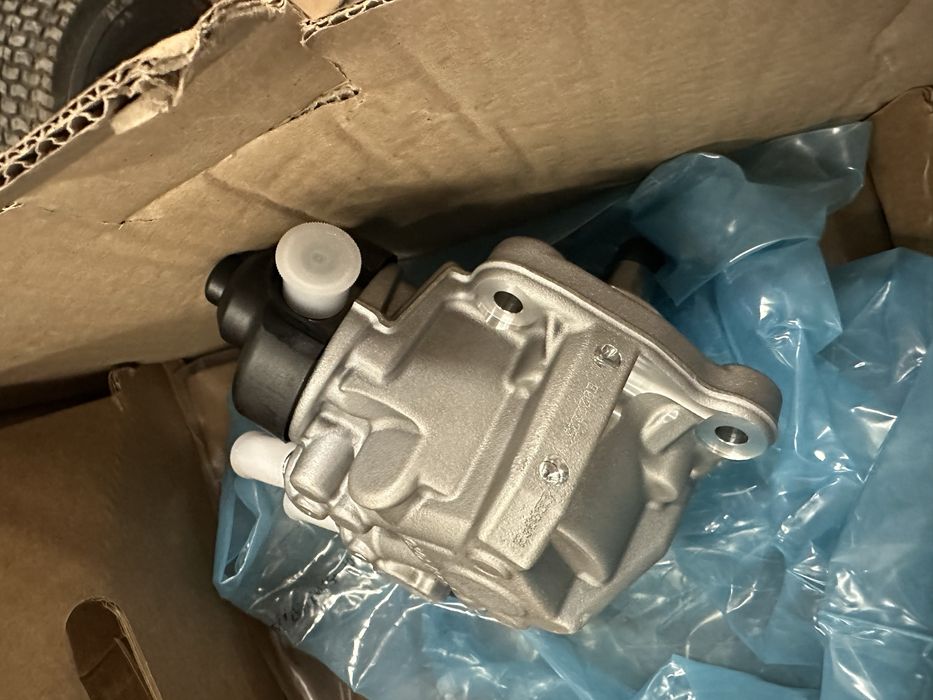 NOWA ORYGINALNA pompa wtryskowa BOSCH Jeep Grand Cherokee 3.0 Diesel