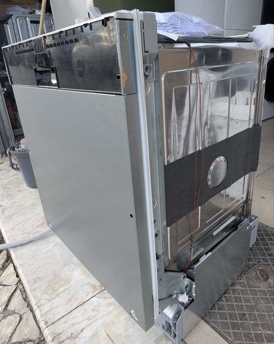 Máquina de Lavar Loiça Encastre BOSCH SMV4ECX28E (14 Conjuntos