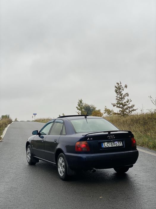 Продам/обмін audi a4b5 1.8