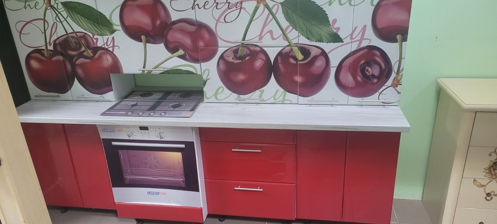 Кухні в наявності