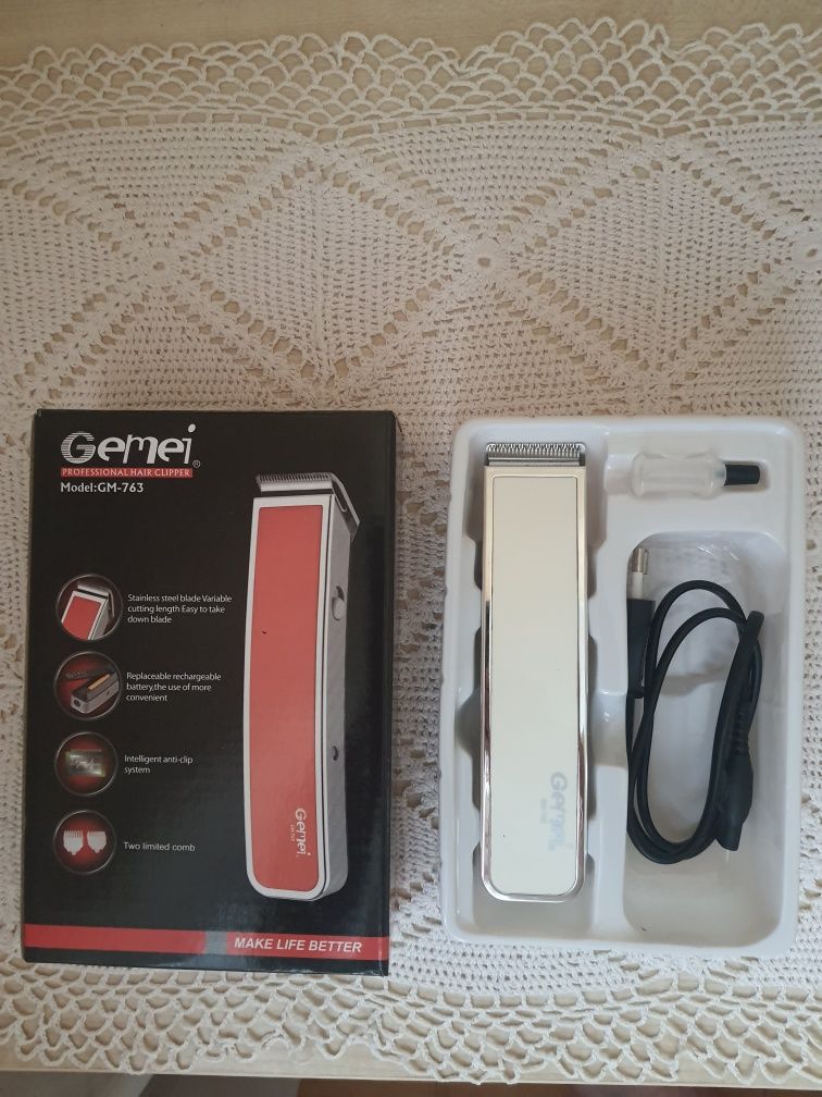 ТРИМЕР "GM 763 Gemei" для вусів і бороди.