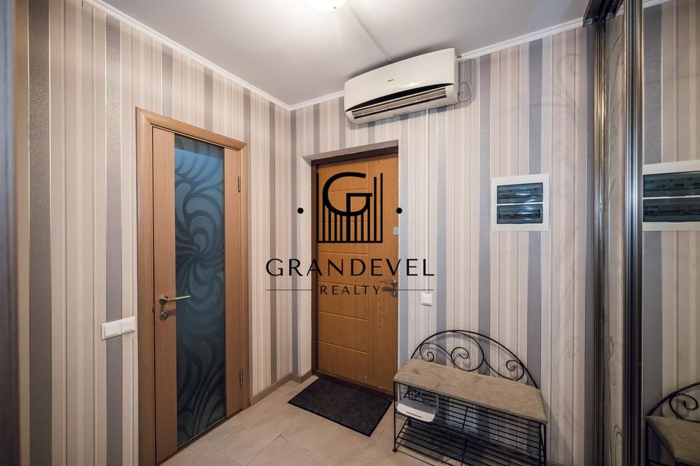 Продаж 1к квартири , вул. Богатирська 6а ЖК Богатирський, Оболонь