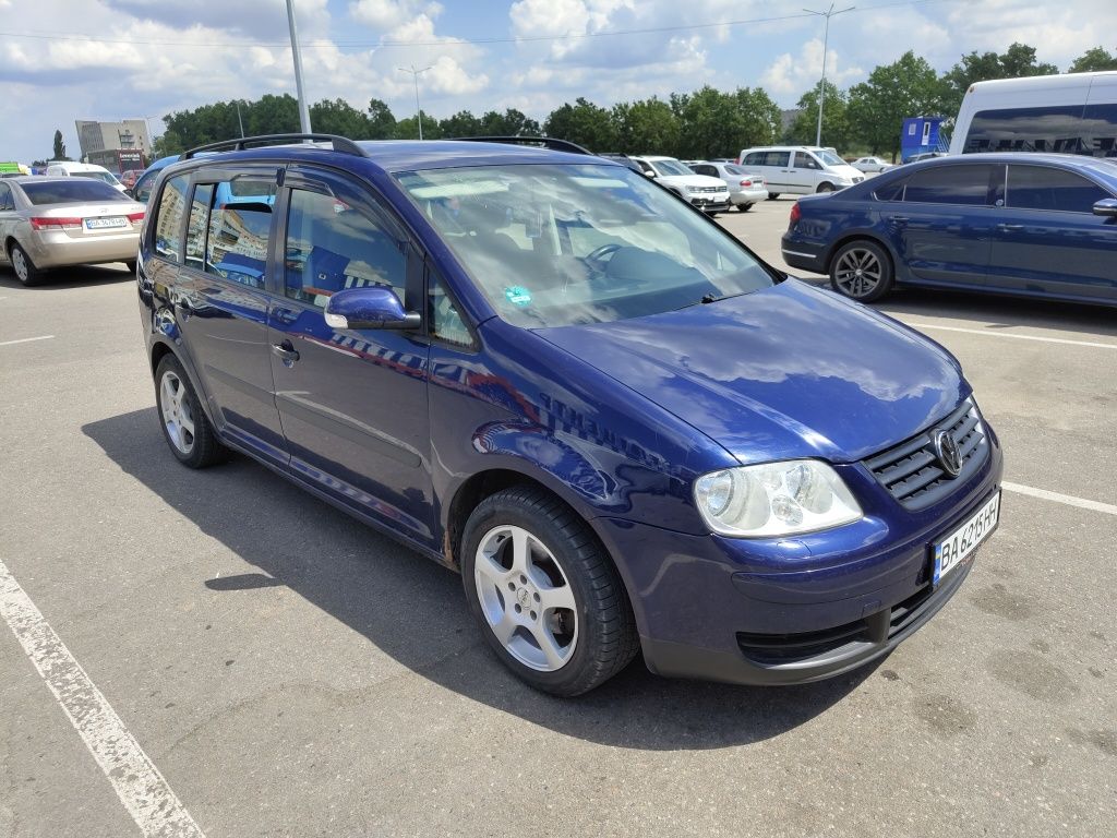 Volkswagen Touran