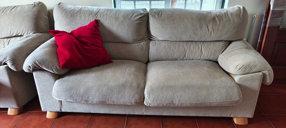Conj Sofá de 2 e 3   lugares para venda