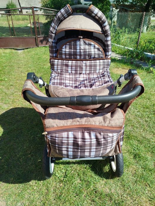 Продам коляску 2 в 1