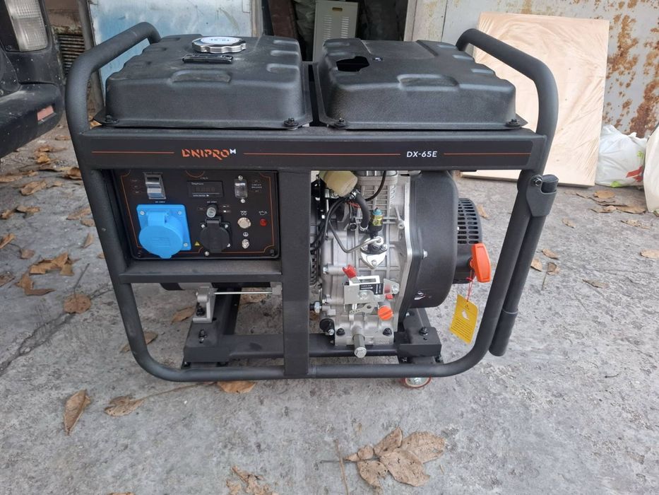 однофазний дизельний генератор Dnipro-M DX-65E