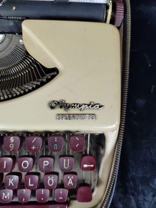 Olympia splendid 33 stara maszyna do pisania