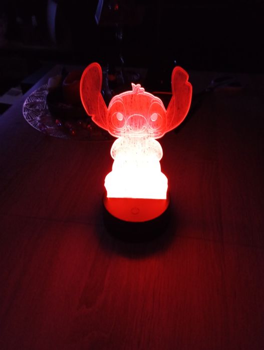 Lampka 3D z pilotem Stich