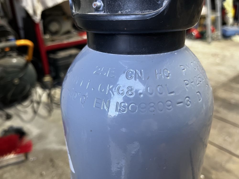 Butla dwuglenek węgla 8l 6kg PUSTA