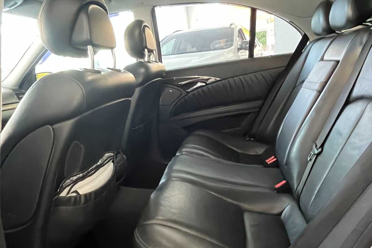 Mercedes-Benz E 200 2005