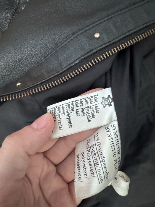 Sliczna unikatowa skorzana kurtka z paskiem w stylu versace