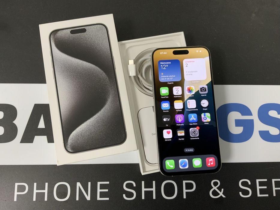 Sklep bardzo ladny Apple Iphone 15 Pro Max 1Tb white bateria 88%
