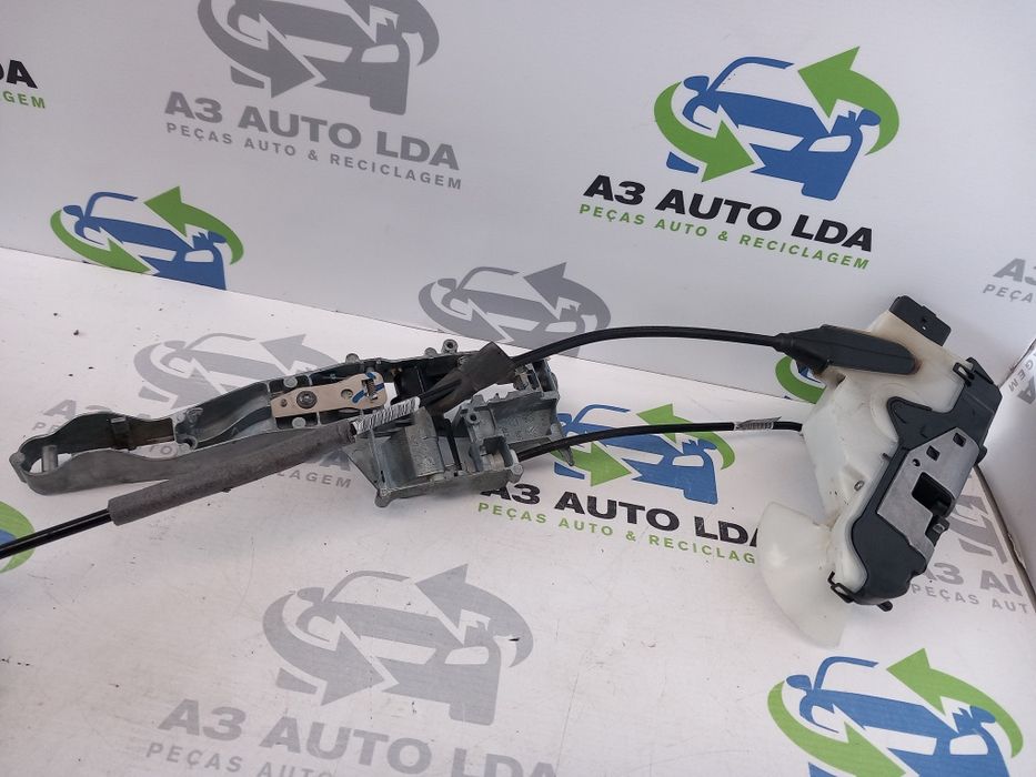 Fecho da porta frente esquerdo Peugeot Citroën