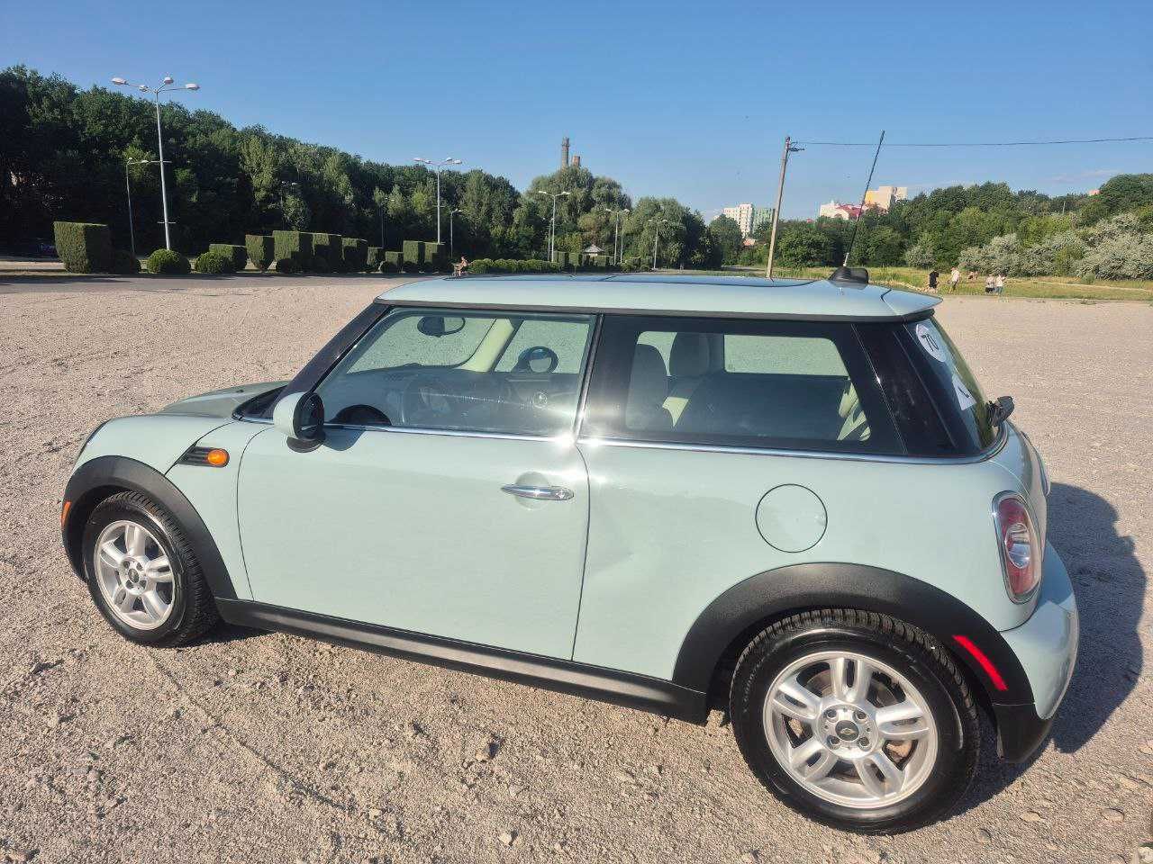 Продам MINI Cooper 2011 рік.