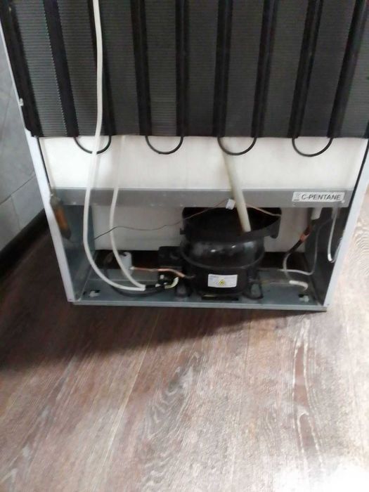 Холодильник Индезит. Покупали в 2021г.