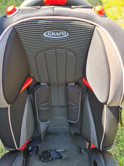 Fotelik samochodowy GRACO 15-36
