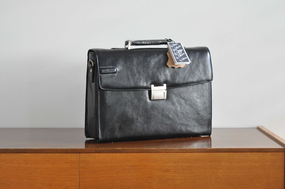 NOWA Elegancka aktówka VIP COLLECTION – skórzana + etui ochronne