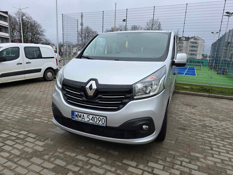 Renault Trafic 2016  FV 23% 8 osob stan bardzo dobry