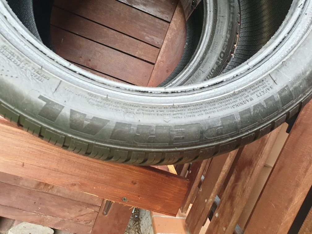 Imperial All Season 235/45/17 21r 2szt