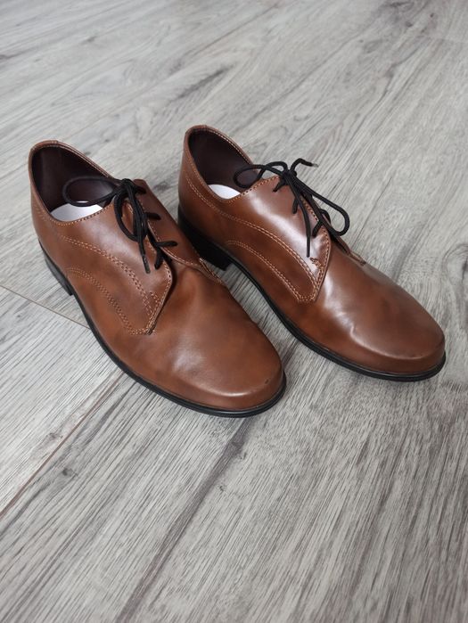 Buty komunijne Miko brazowe 33