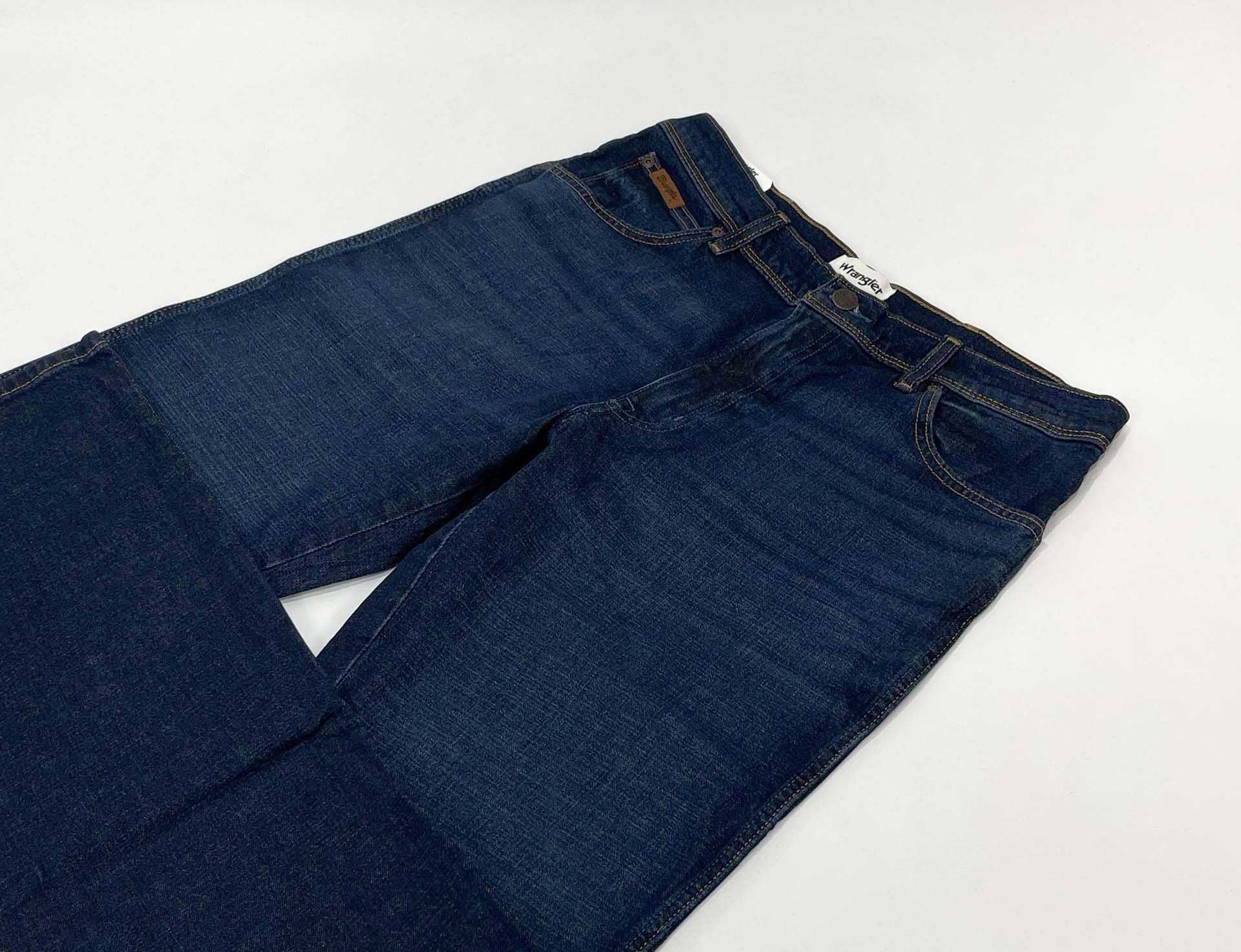 Spodnie męskie Wrangler Texas 821 Midnight Haze Straight W34 L30