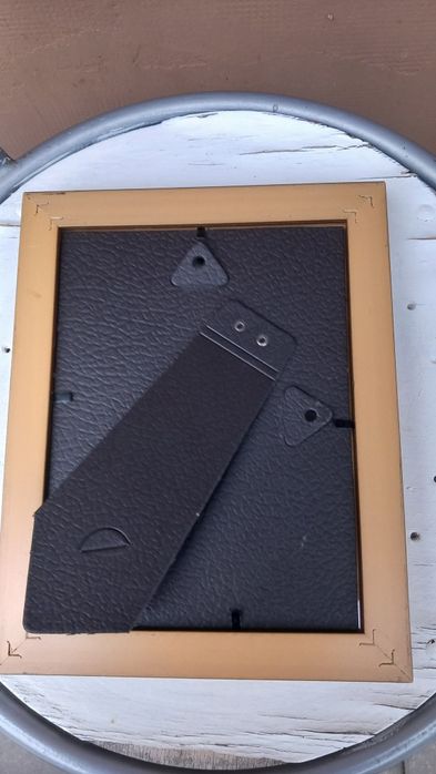 Złota ramka na zdjęcia