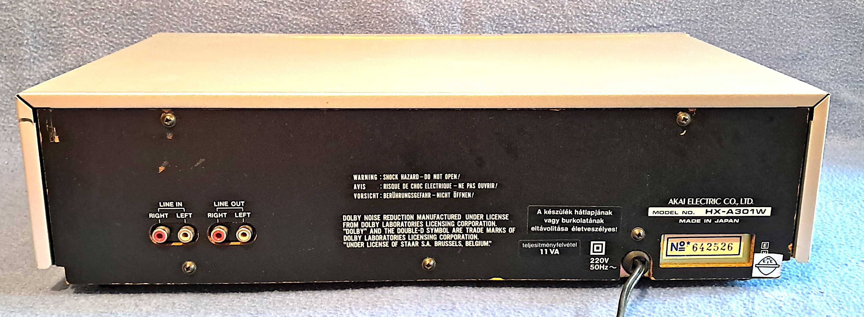 AKAI  model HX-A301W