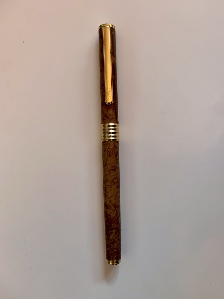 Caneta de tinta permanente vintage - no estojo original