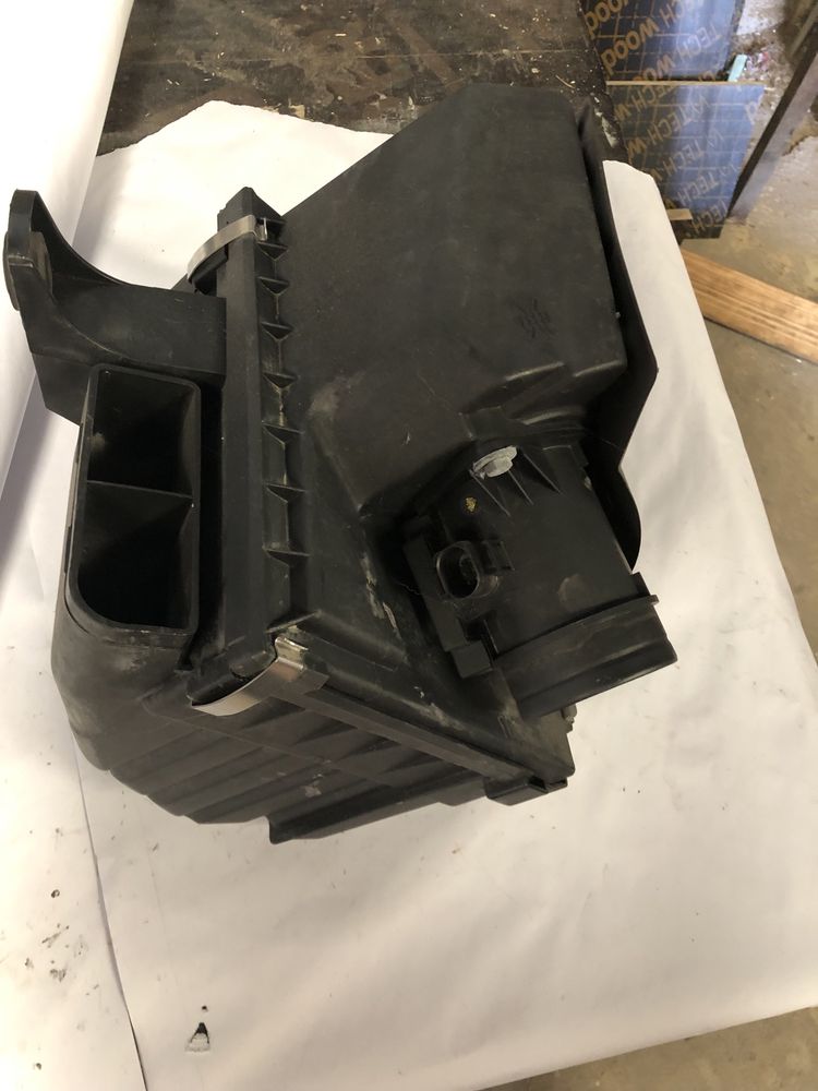 Caixa filtro ar Audi A4 1.9 tdi 1998