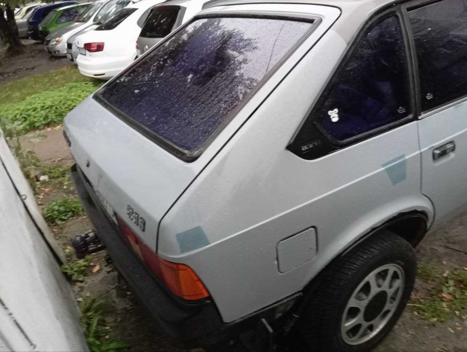 АЗЛК "Москвич 2141" АЛЕКО (1.7), 5 speed