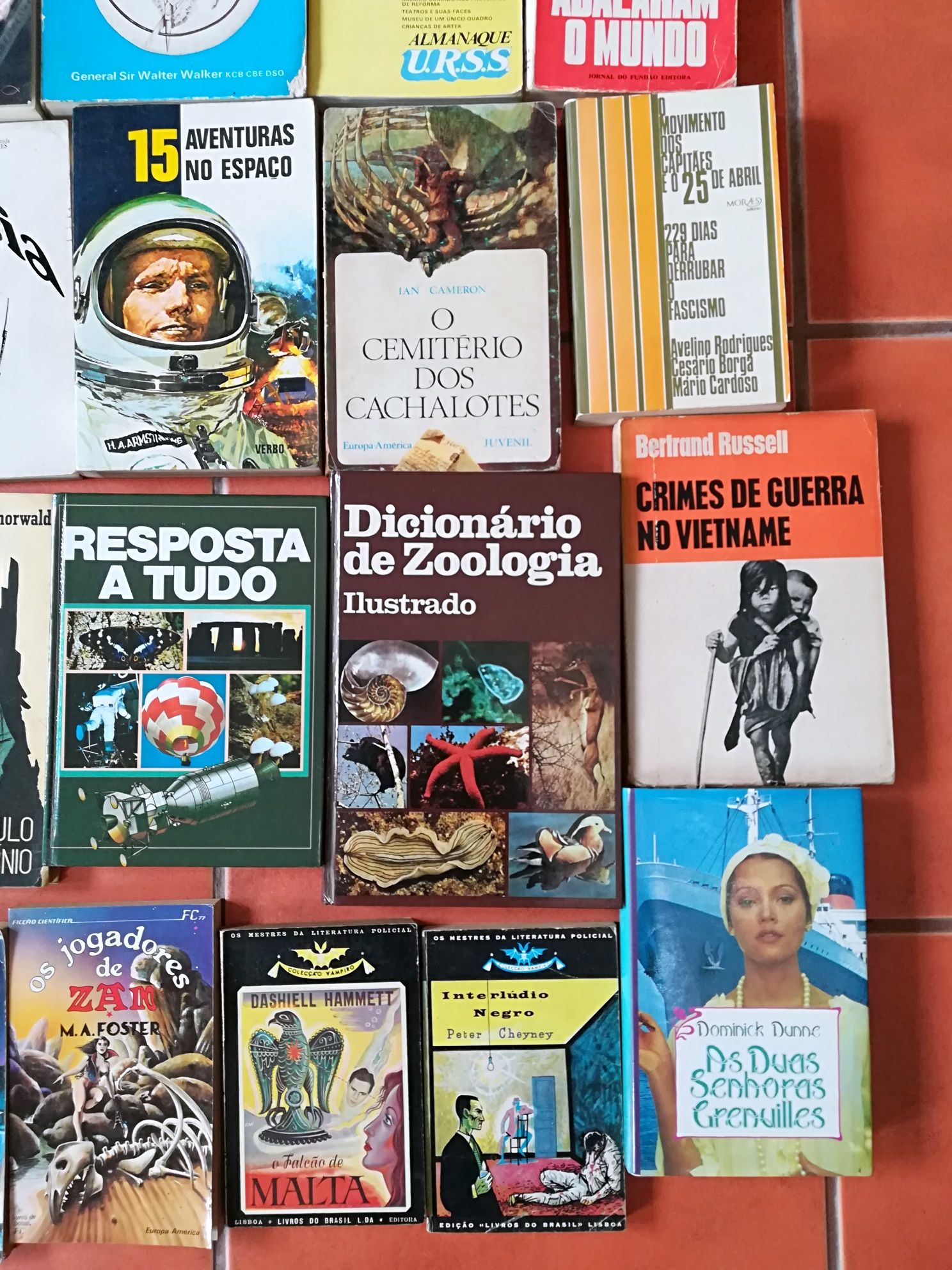 21 livros diferentes