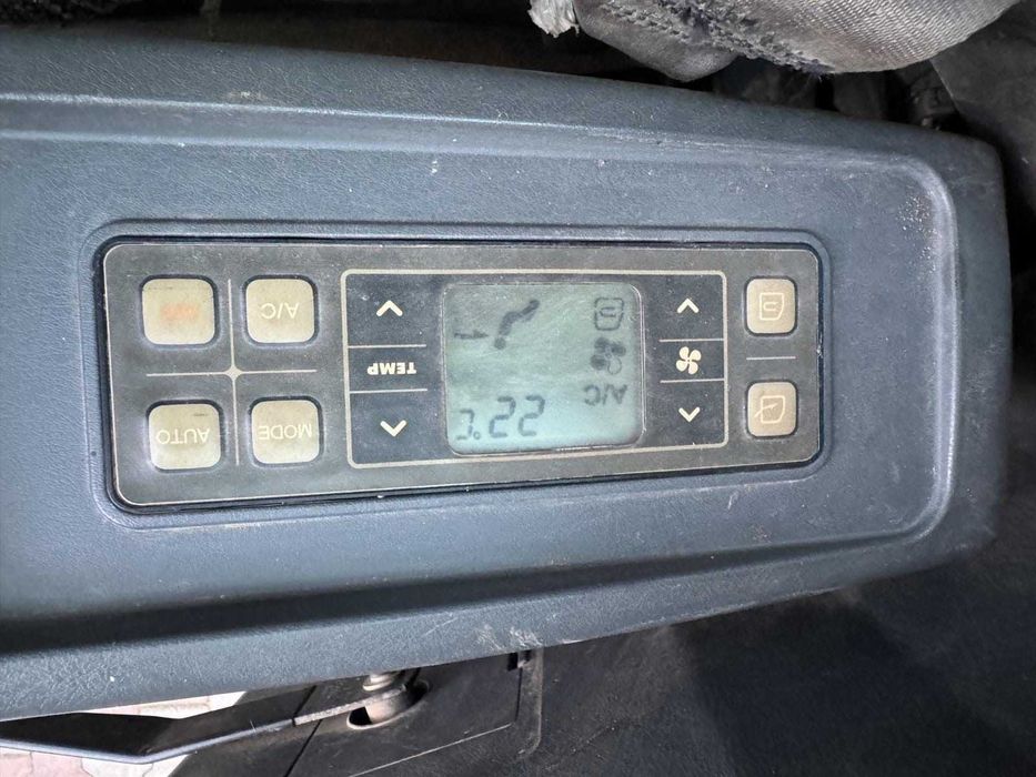 Міні-екскаватор екскаватор Hyundai ROBEX 80CR 2015 Volvo ECR88 CAT 308