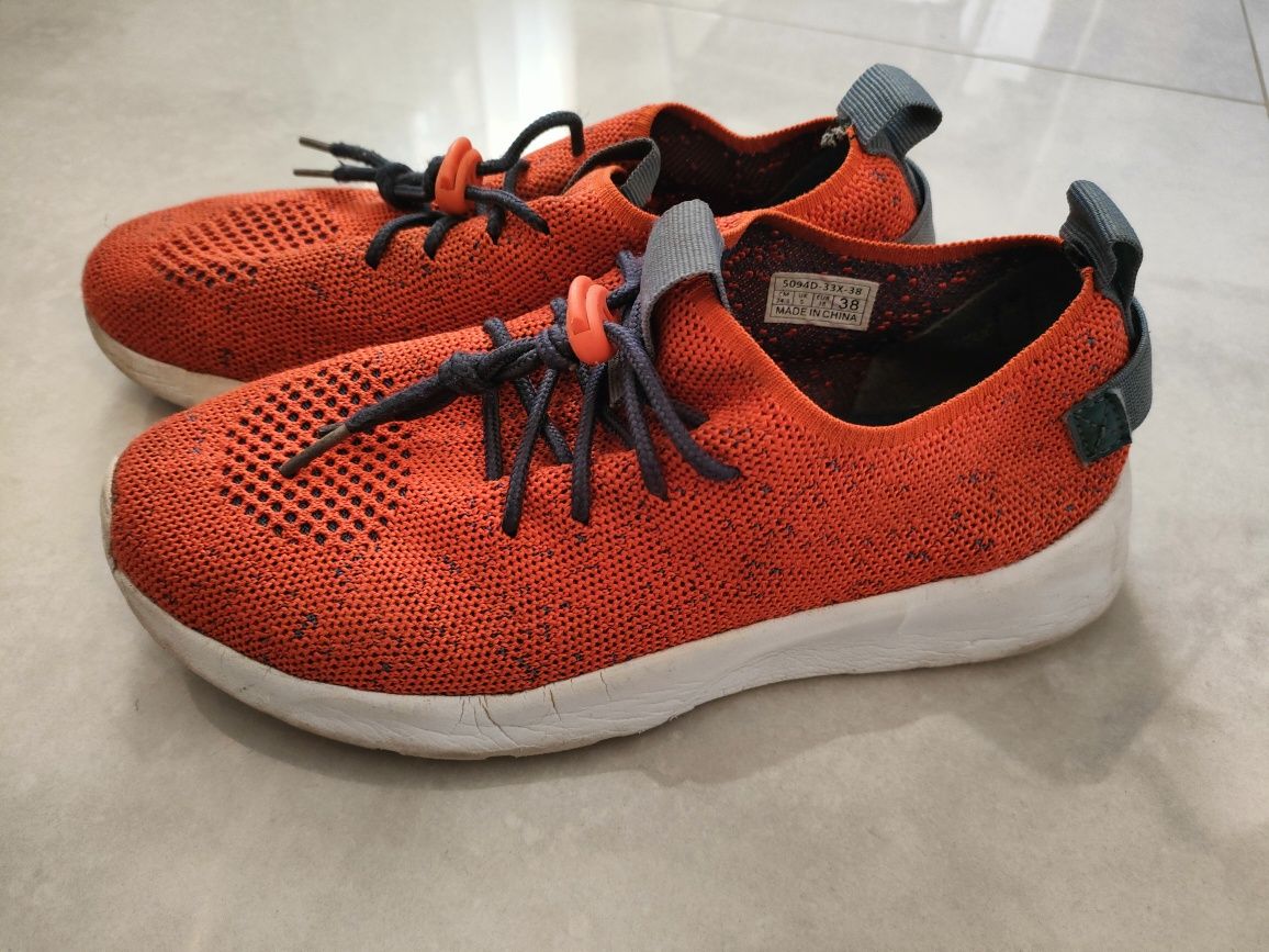Buty sportowe 38