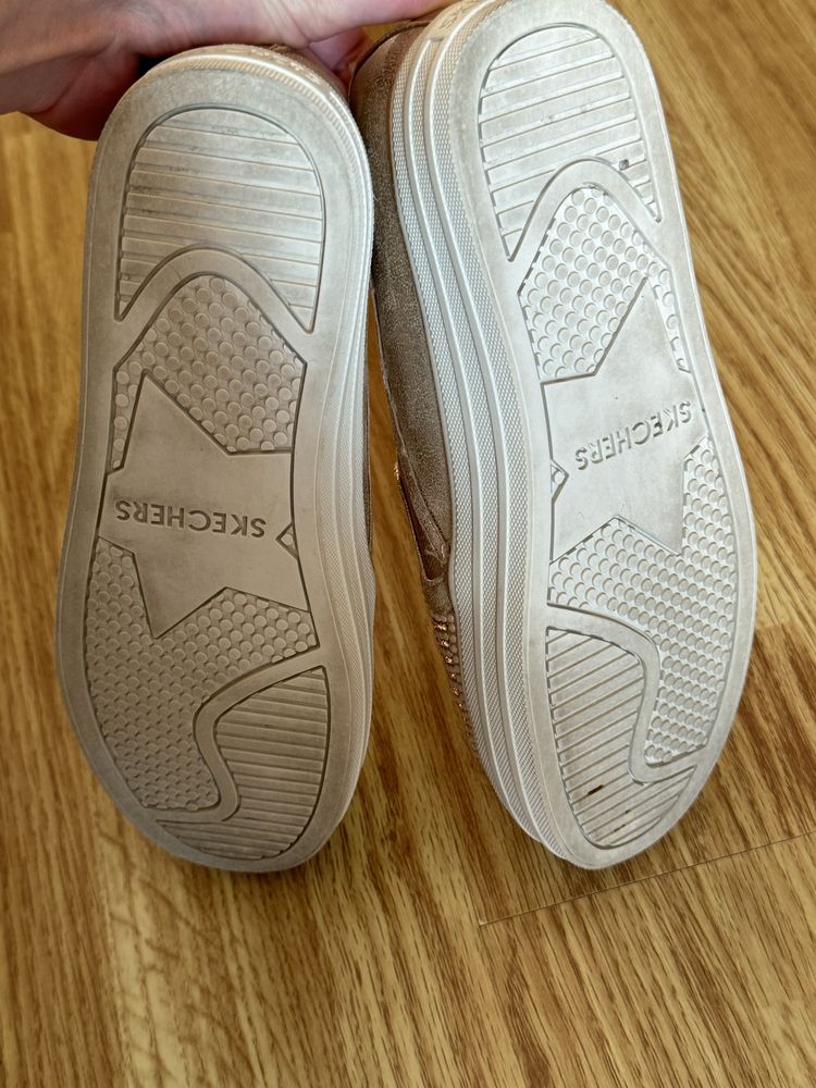 Сліпони / мокасини Skechers