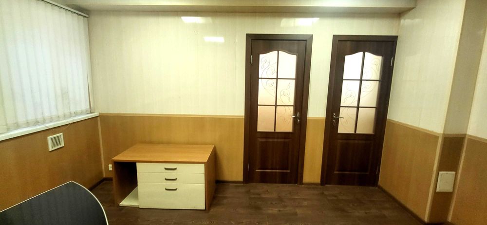 Продаж приміщення, БЕЗПЕЧНЕ місце, вул. Незалежної України, буд. 40-А.