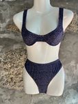 Bikinis e fato de banho