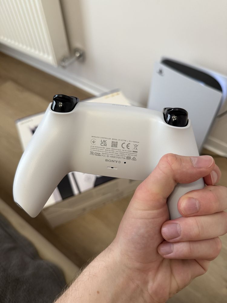 PlayStation 5 Blu-ray Ідеальний стан! 825 гб з дисководом