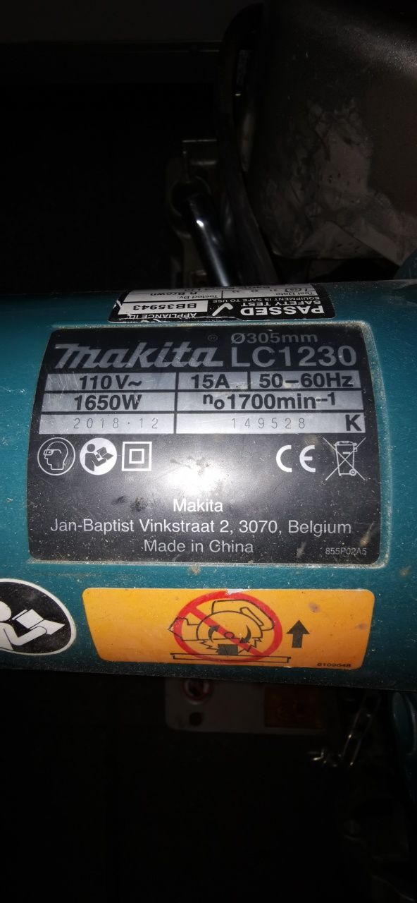 Przecinarka do metalu makita LC1230