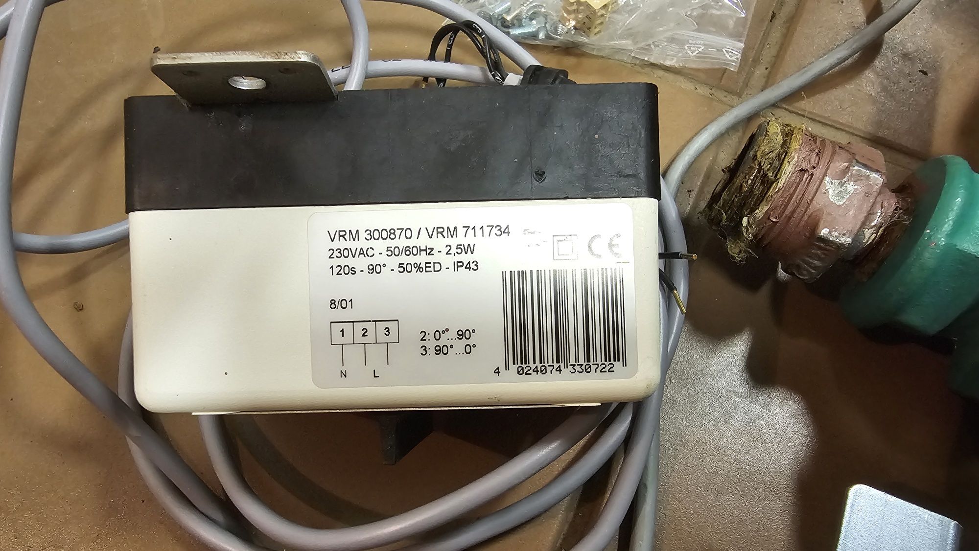 Vaillant zawór mieszający 3-drogowy 1 z siłownikiem
