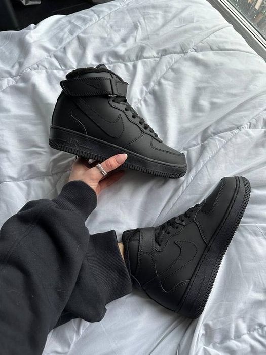 Зимові чоловічі Nike Air Force 1 Mid Black хутро