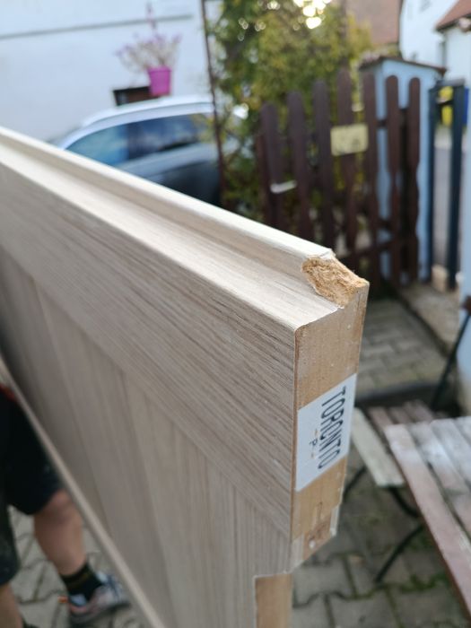 Drzwi 80 łazienkowe prawe